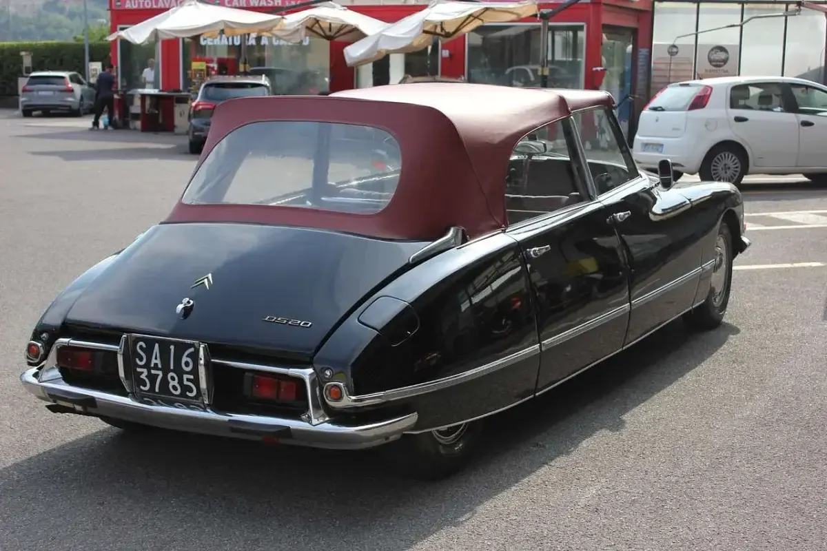 Usata Citroën DS 90 CV (66 kW) 1976 Nero Cabrio