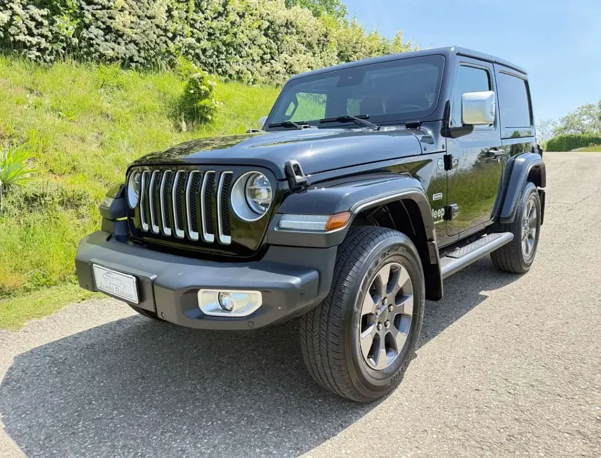 Usata Jeep Wrangler Overland 272 CV (200 kW) 2019 Nero SUV