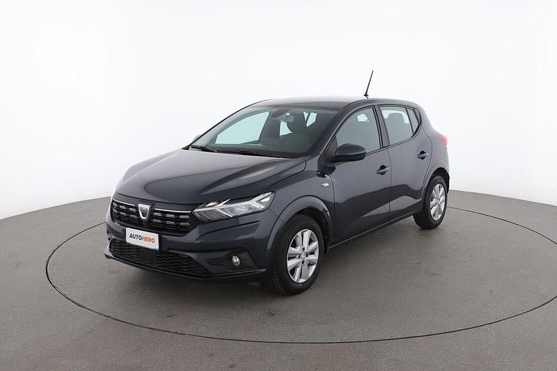 Verde Usata 2021 Dacia Sandero Comfort | 13.299 € (Buon prezzo) - Immagine 1/4
