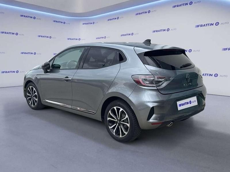 Usata Renault Clio V Techno 91 CV (66 kW) 2024 Grigio Utilitaria