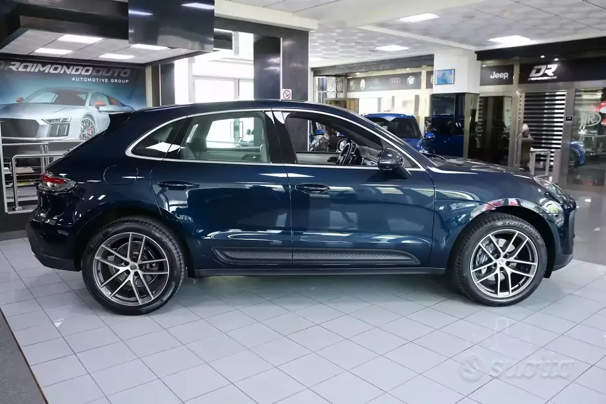 Usata Porsche Macan 265 CV (194 kW) 2022 Blu SUV