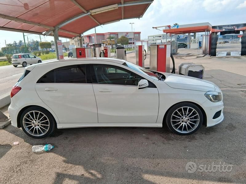 Usata Mercedes A180 109 CV (80 kW) 2014 Bianco Berlina