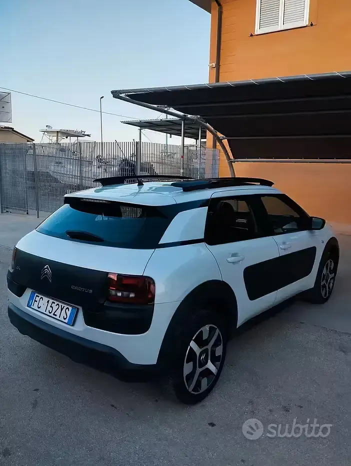 Usata Citroën C4 Cactus 82 CV (60 kW) 2016 Bianco Utilitaria