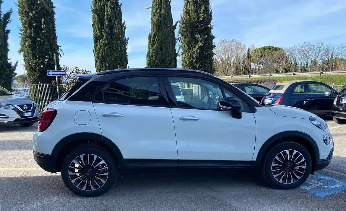 Usata Fiat 500X Cross 131 CV (96 kW) 2023 Bianco SUV