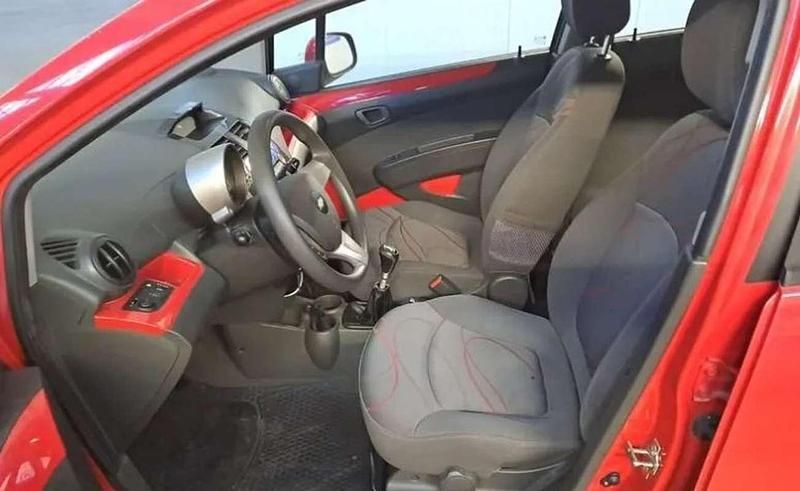 Usata Chevrolet Spark LT 82 CV (60 kW) 2010 Rosso Utilitaria