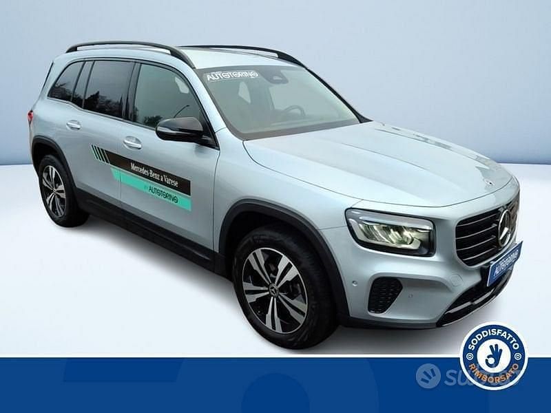 Usata Mercedes GLB200 2025 Grigio SUV
