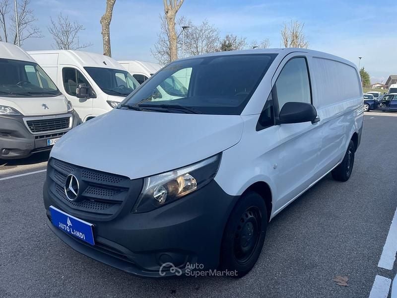 Usata Mercedes Vito 136 CV (100 kW) 2020 Bianco Furgone