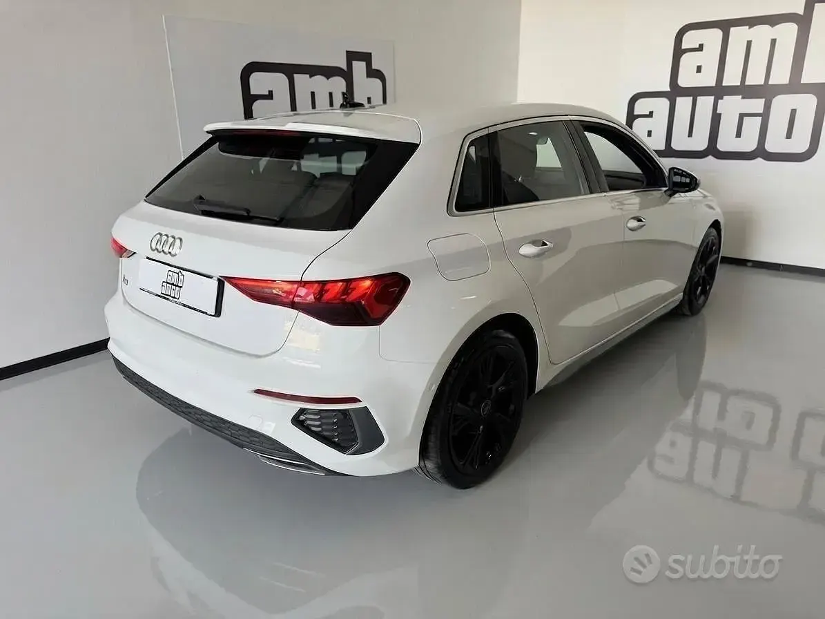 Usata Audi A3 150 CV (110 kW) 2024 Bianco Berlina