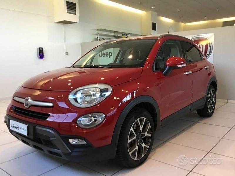 Usata Fiat 500X Cross 120 CV (88 kW) 2018 Rosso SUV