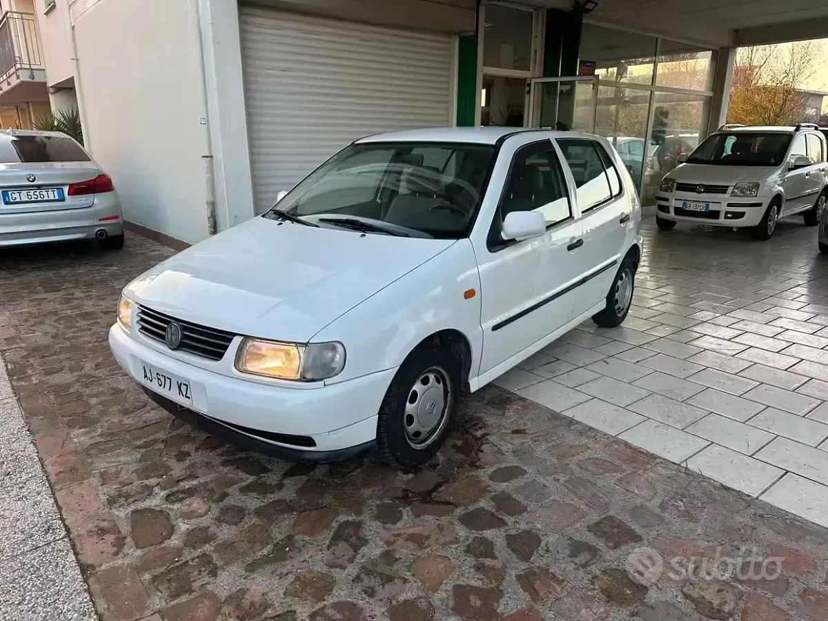 Usata VW Polo 45 CV (33 kW) 1995 Berlina