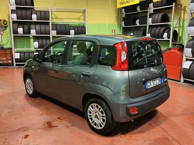 Usata Fiat Panda 69 CV (50 kW) 2021 Grigio Utilitaria