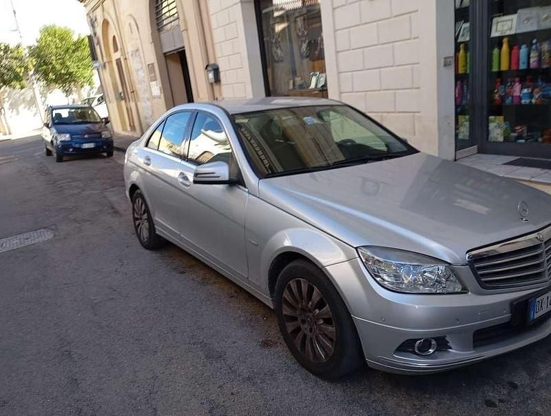 Usata Mercedes C220 Elegance 170 CV (125 kW) 2009 Berlina