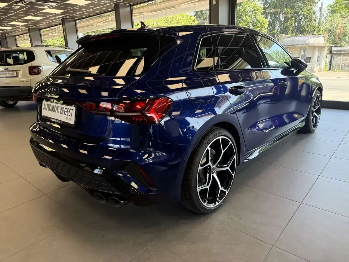 Nuova Audi S3 Ambiente 333 CV (244 kW) 2025 Blu/azzurro Berlina