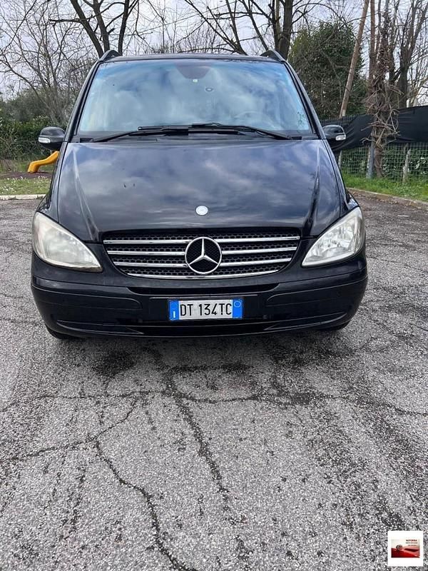 Usata Mercedes Viano 151 CV (111 kW) 2009 Bianco Monovolume