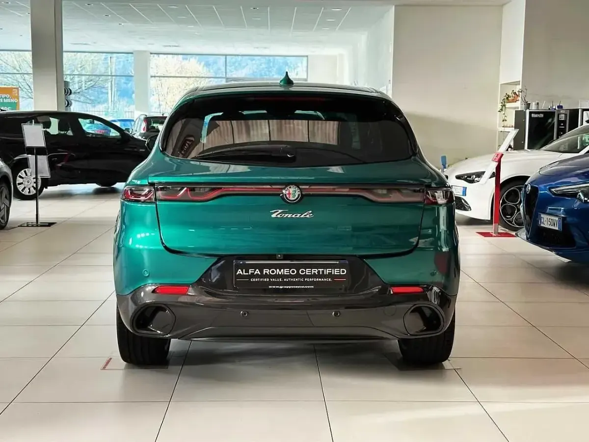 Usata Alfa Romeo Tonale Edizione Speciale 131 CV (96 kW) 2024 Verde SUV