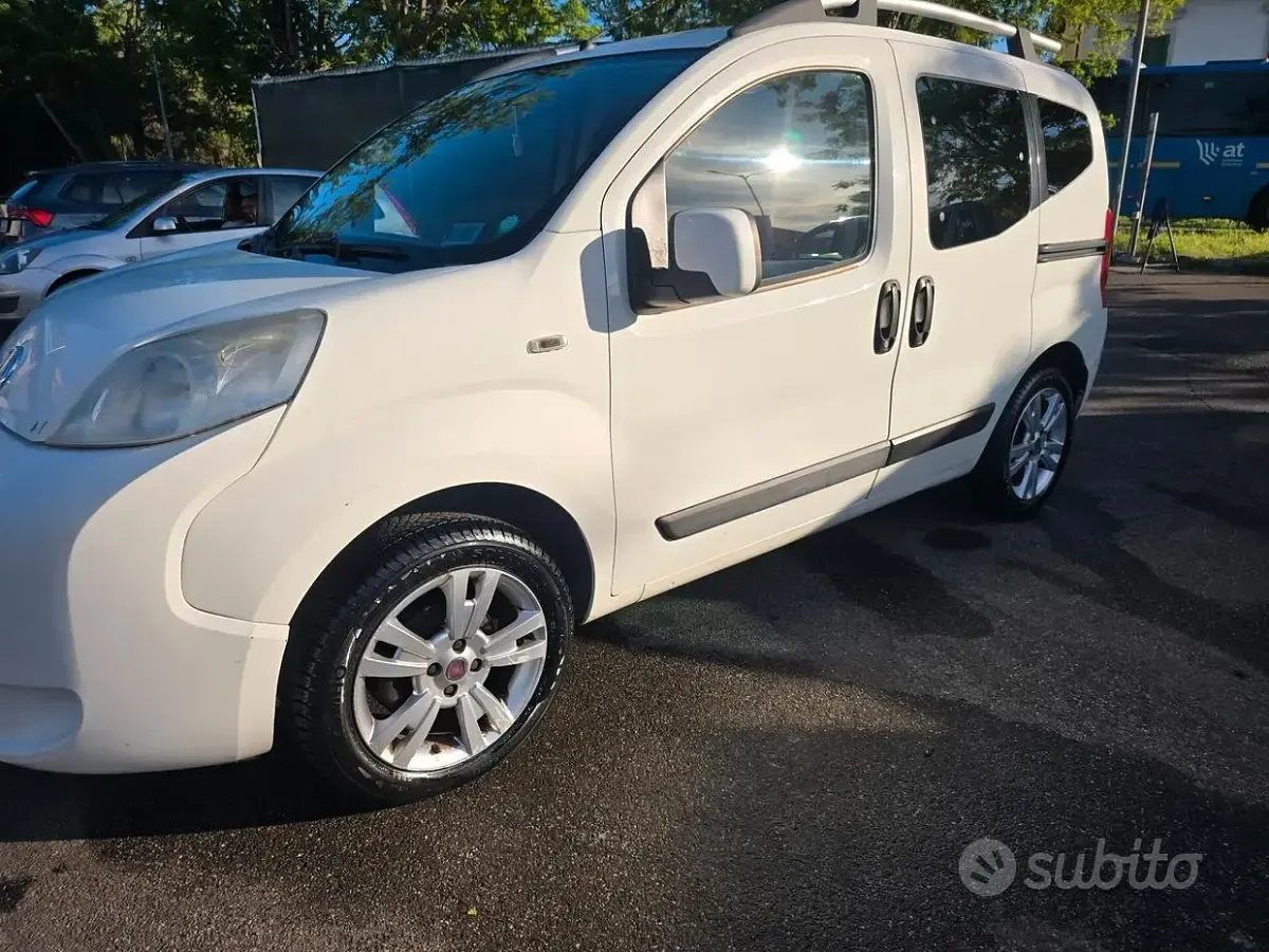 Käytetty Fiat Qubo Dynamic 69 HP (50 kW) 2010 Valkoinen Tila-auto