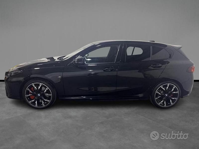 Usata BMW 118 Comfort Edition 150 CV (110 kW) 2024 Nero Utilitaria