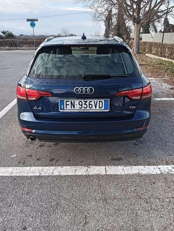 Usata Audi A4 Design 150 CV (110 kW) 2018 Station wagon