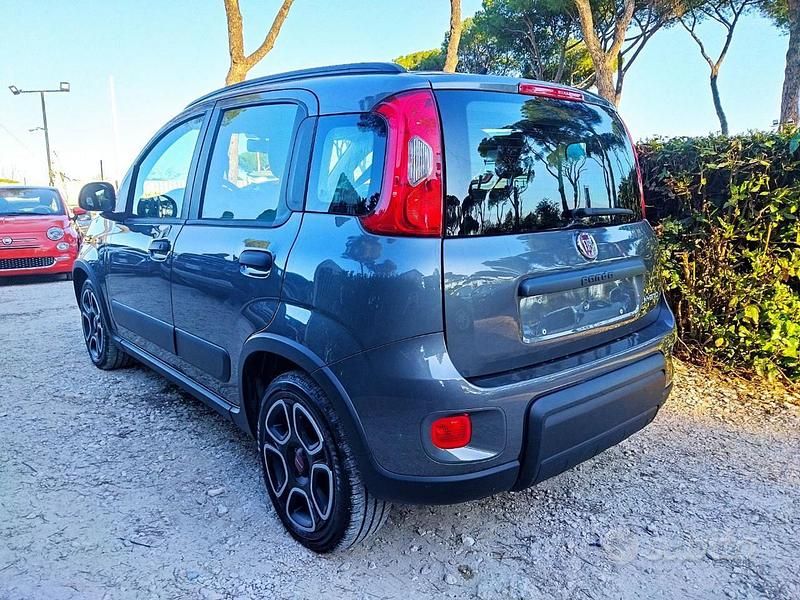 Usata Fiat Panda City Life 70 CV (51 kW) 2022 Grigio Utilitaria