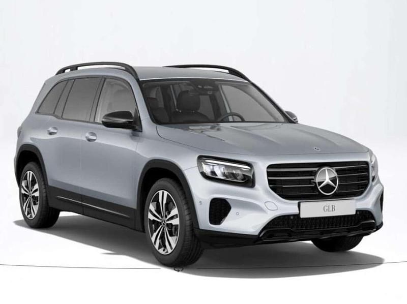 Nuova Mercedes GLB200 Advanced Plus 150 CV (110 kW) 2025 Argento / metallizzato SUV