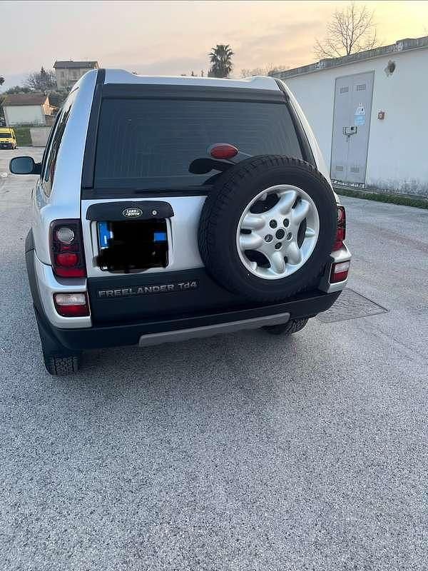 Usata Land Rover Freelander SE 111 CV (81 kW) 2004 Argento SUV