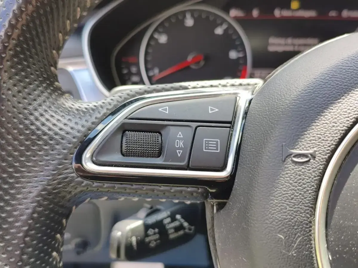 Usata Audi A6 Business 190 CV (139 kW) 2018 Argento Station wagon