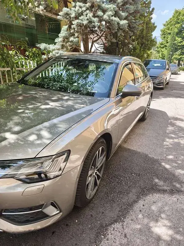 Usata Audi A6 Ambiente 231 CV (169 kW) 2020 Beige Station wagon