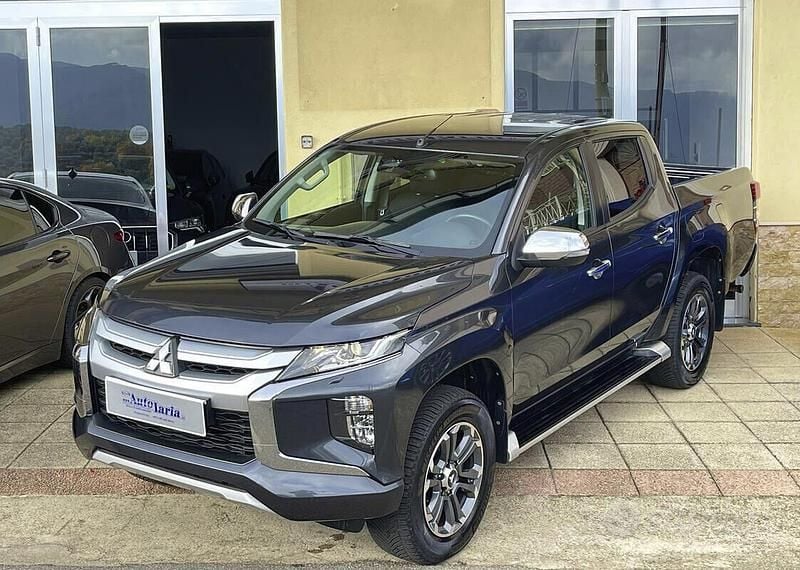 Usata Mitsubishi L200 Intense 150 CV (110 kW) 2020 Grigio Pick-up