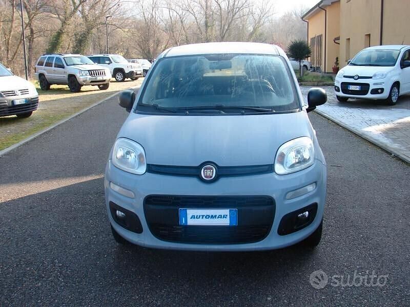 Usata Fiat Panda Easy 86 CV (63 kW) 2019 Grigio Utilitaria
