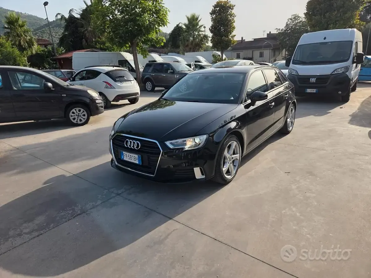 Usata Audi A3 Business 116 CV (85 kW) 2018 Nero Berlina