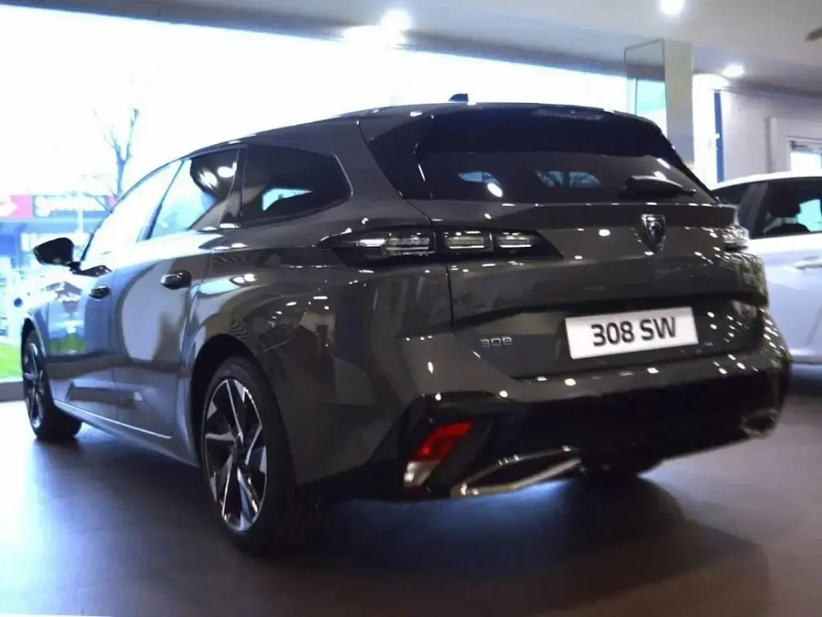 Nuova Peugeot 308 SW Allure 131 CV (96 kW) 2025 Grigio Station wagon