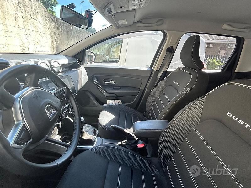 Usata Dacia Duster 116 CV (85 kW) 2023 Berlina