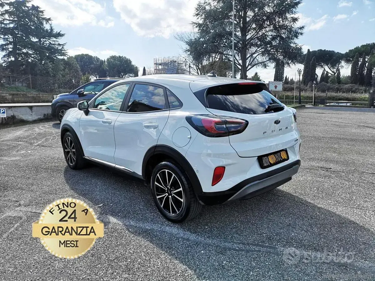 Usata Ford Puma Titanium 125 CV (91 kW) 2021 Bianco SUV