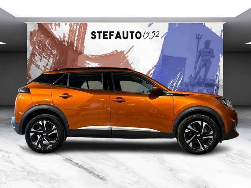 Usata Peugeot 2008 Allure 102 CV (75 kW) 2020 Orange power SUV