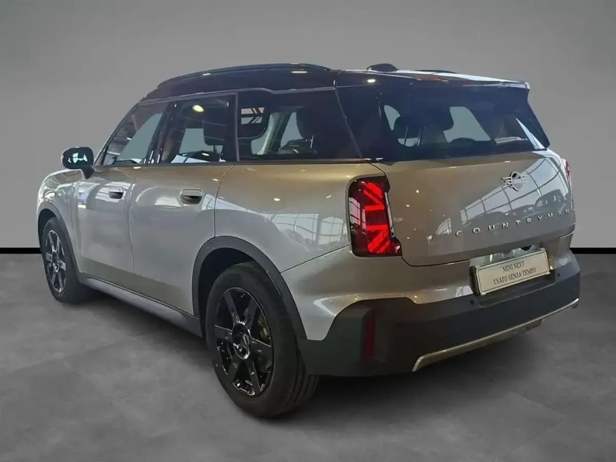 Usata Mini Cooper Countryman Classic 150 CV (110 kW) 2025 Argento SUV
