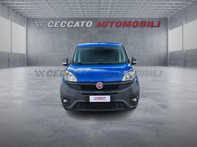 Usata Fiat Doblò 95 CV (69 kW) 2018 Blu Monovolume