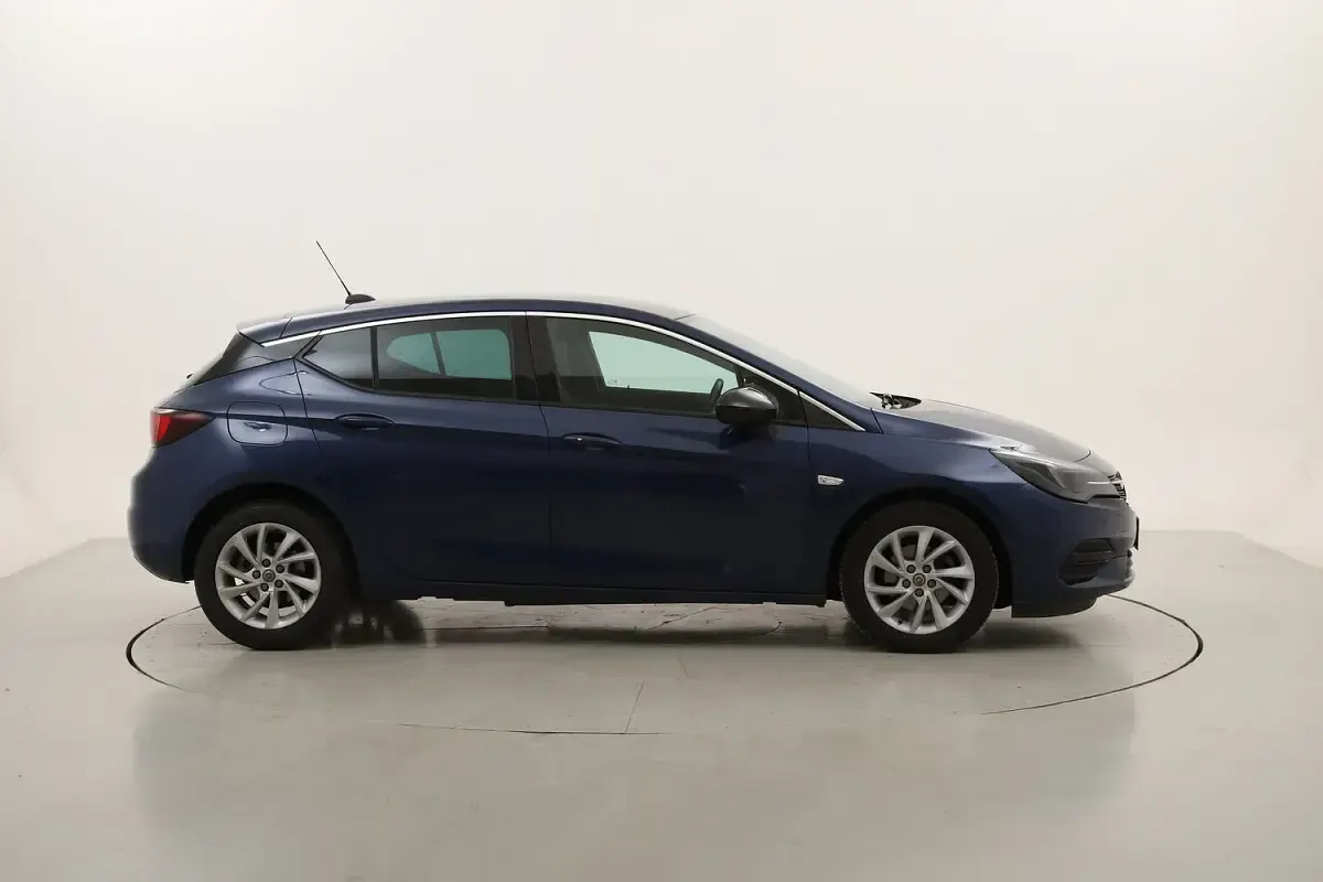 Usata Opel Astra Business Elegance 122 CV (89 kW) 2021 Berlina