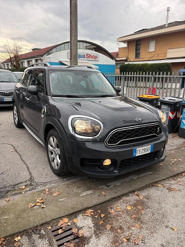 Usata Mini Cooper S Countryman 135 CV (99 kW) 2018 Grigio SUV