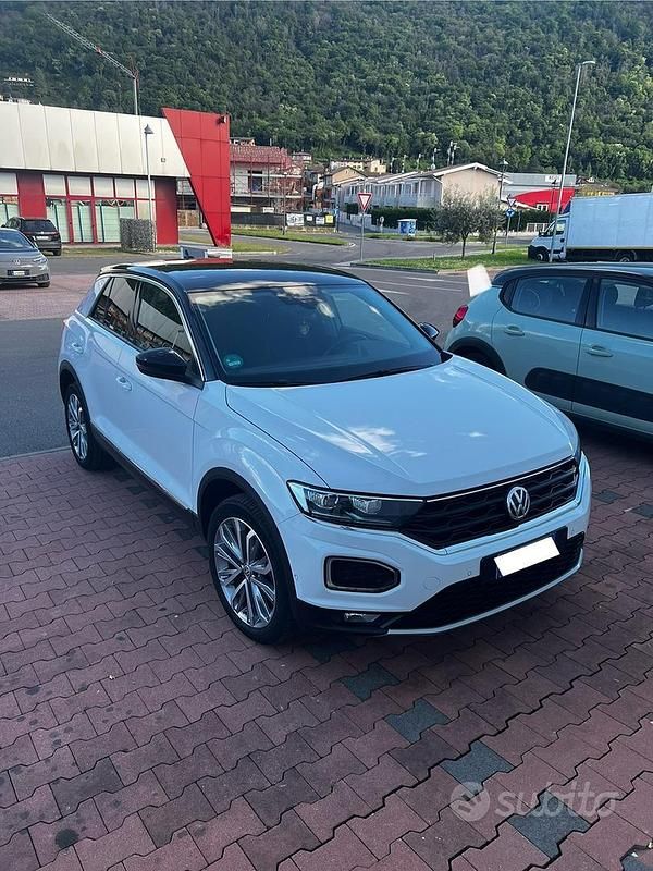 Usata VW T-Roc 116 CV (85 kW) 2019 Bianco SUV