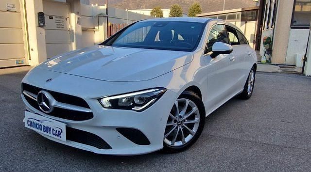 Usata Mercedes CLA200 Business 2022 Bianco Station wagon