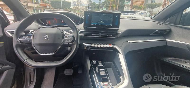 Usata Peugeot 3008 Allure 131 CV (96 kW) 2023 Nero SUV