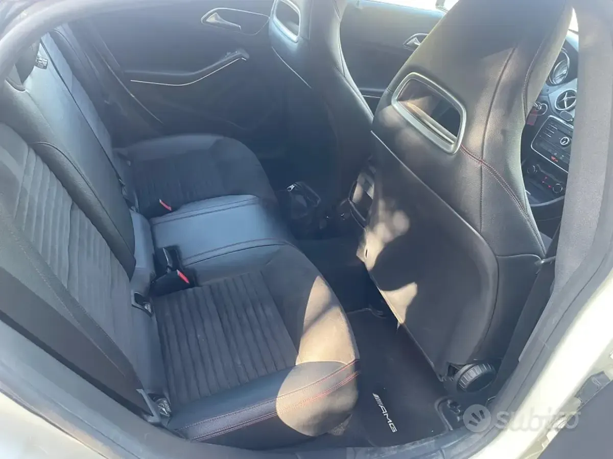 Usata Mercedes CLA200 Premium 136 CV (100 kW) 2015 Bianco Coupé