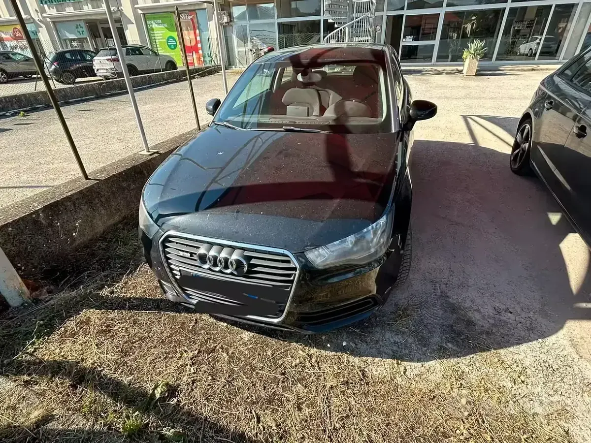 Usata Audi A1 116 CV (85 kW) 2013 Nero Utilitaria