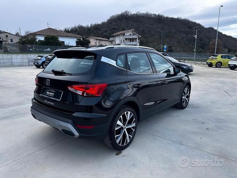 Usata Seat Arona Xperience 90 CV (66 kW) 2021 Nero SUV