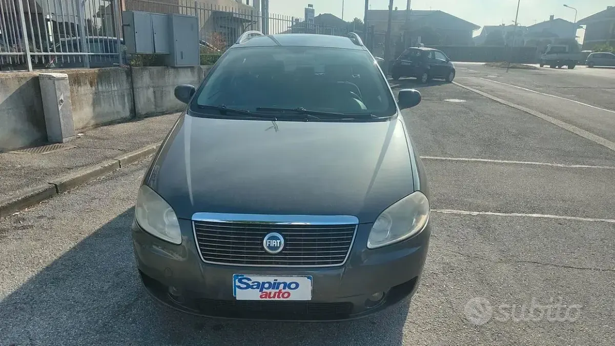Usata Fiat Croma Dynamic 120 CV (88 kW) 2006 Grigio Station wagon