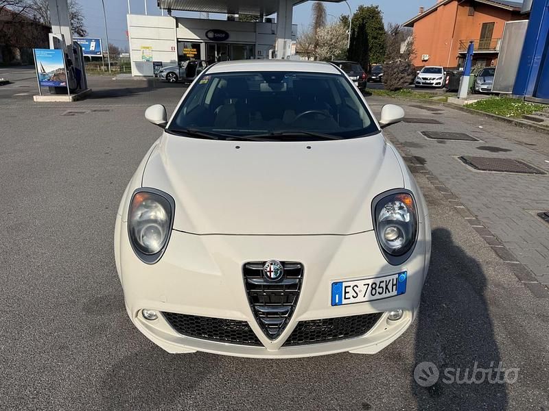Usata Alfa Romeo MiTo Distinctive 85 CV (62 kW) 2013 Bianco Utilitaria