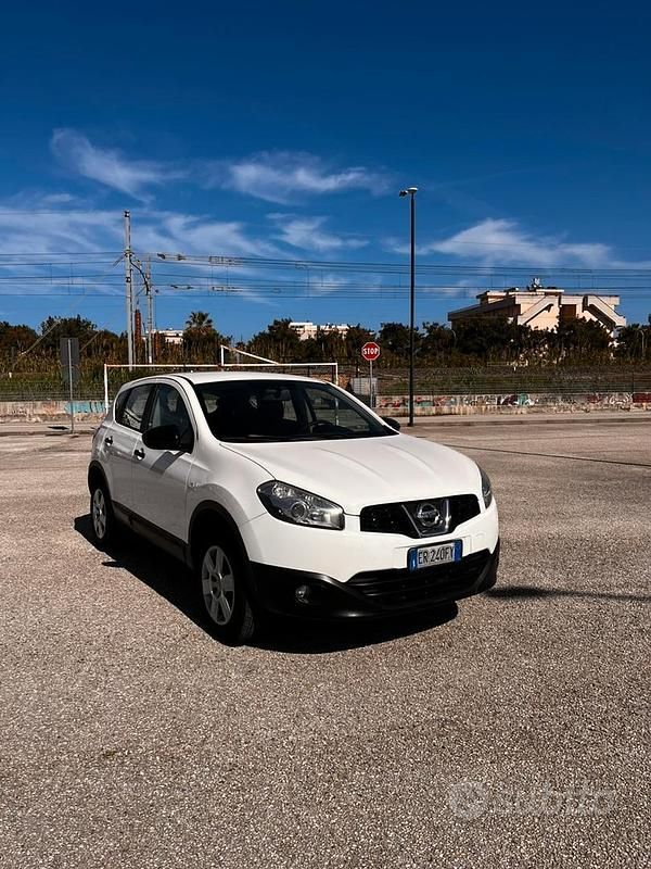 Usata Nissan Qashqai 110 CV (80 kW) 2013 Bianco SUV