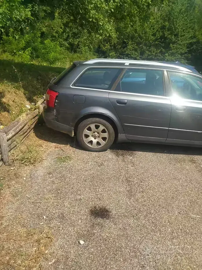 Usata Audi A4 150 CV (110 kW) 2003 Grigio Station wagon