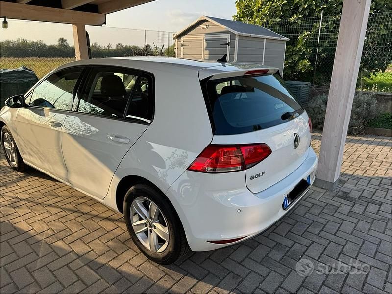 Usata VW Golf VII Trendline 90 CV (66 kW) 2016 Bianco Berlina