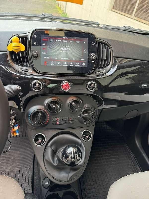 Usata Fiat 500 Dolcevita 69 CV (50 kW) 2022 Utilitaria
